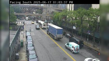 Traffic Cam New York: Pearl Street @ St. James