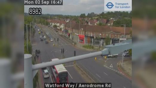 Traffic Cam London: Watford Way - Aerodrome Rd