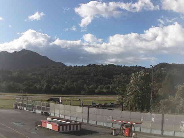 Bioggio › Süden: Lugano Airport