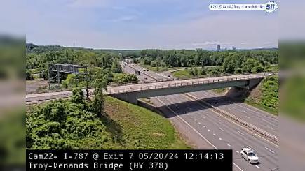 Traffic Cam Menands › North: I-787 at Exit - Bridge, NY 378