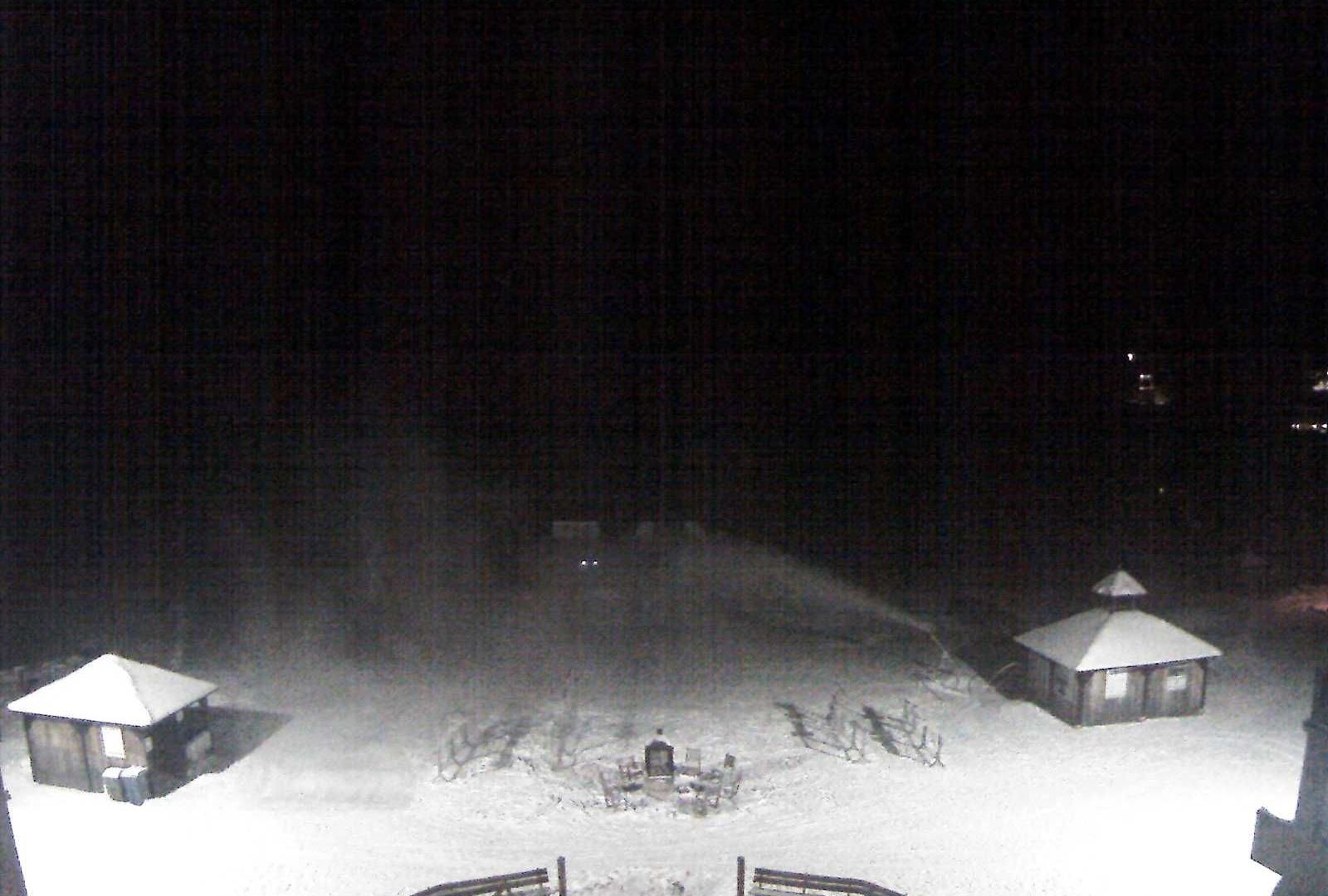 Traffic Cam Lac-Sainte-Marie › South: Mont-Sainte-Marie - Ski slope