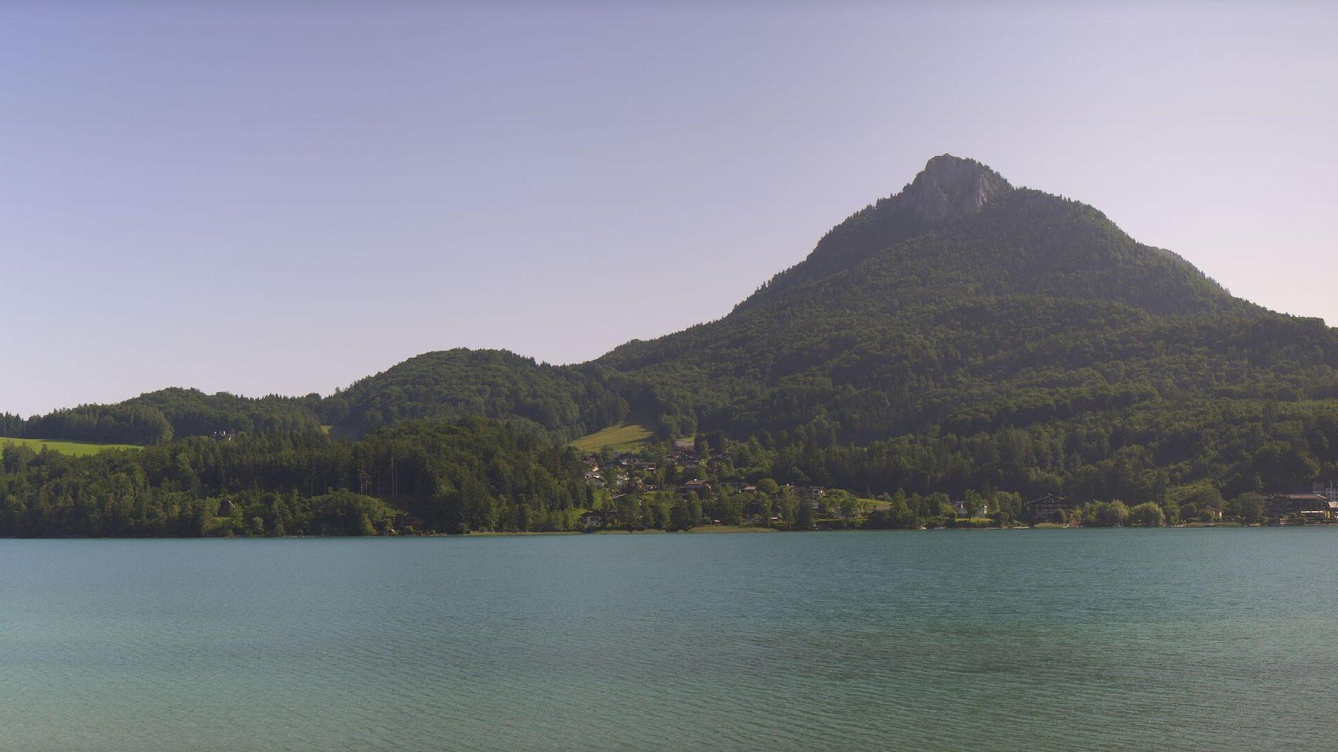 Fuschl am See: Mountain Views Webcam
