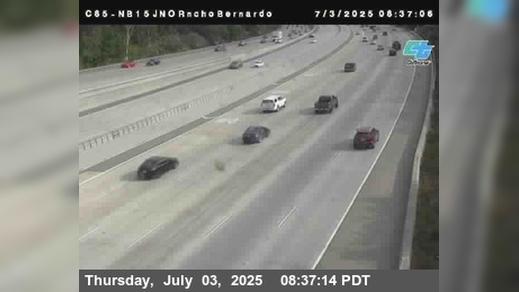 Traffic Cam San Diego › North: C085) NB 15 : Just North Of Rancho Bernardo Road