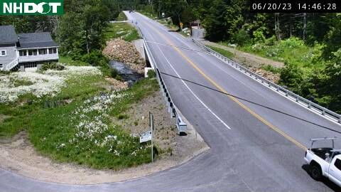 Traffic Cam Sullivan › West: 9 W MM 22.7- RWIS Station