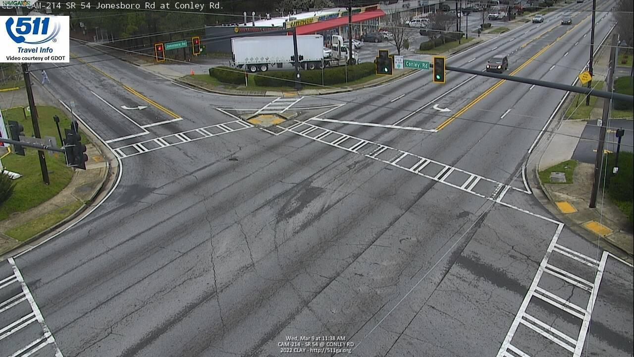 Traffic Cam Mountain View Plaza: CLAY-CAM-