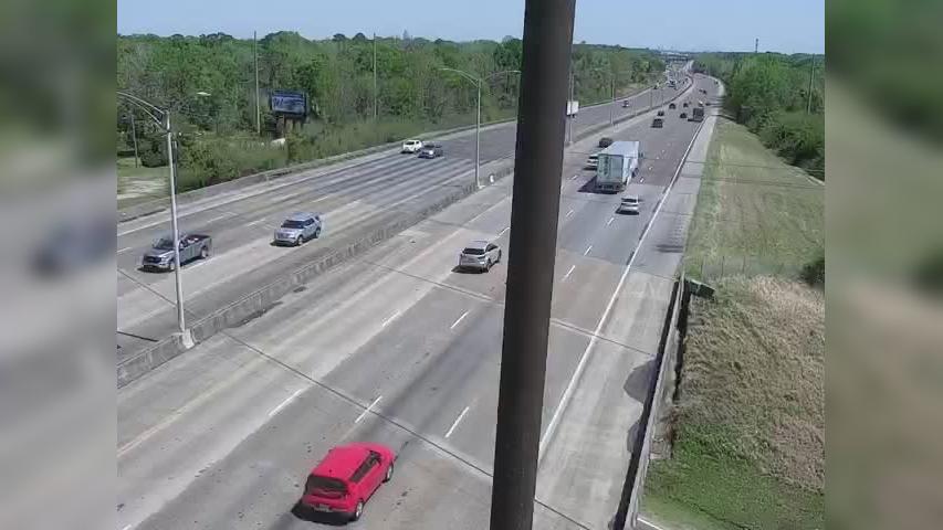 Traffic Cam Mobile › East: MOB-CAM-C