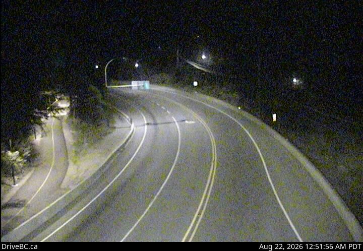 Traffic Cam Bayshores › North-East: Hwy 99 at Bayshore Drive, looking northbound