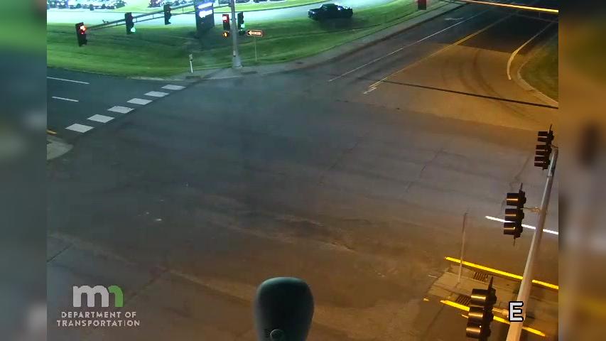 Cedar Ave Traffic: Hoffmans Corner Webcam