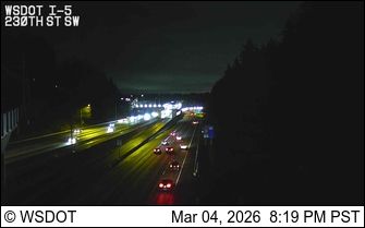 Traffic Cam Mountlake Terrace › South: I-5 at MP 178.5
