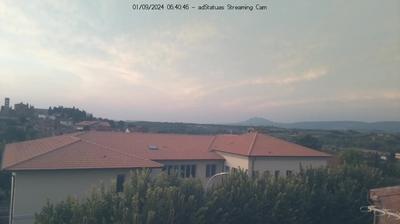 immagine della webcam nei dintorni di Montalcino: webcam Montepulciano Stazione