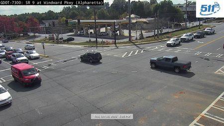 Traffic Cam Alpharetta: ALPH-CAM-013--1