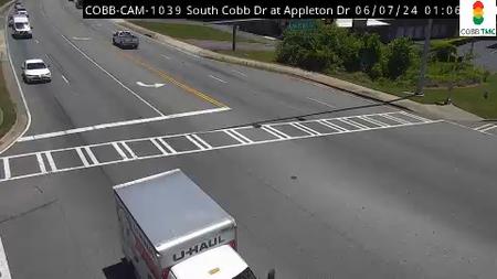 Traffic Cam Fair Oaks: 111979--2