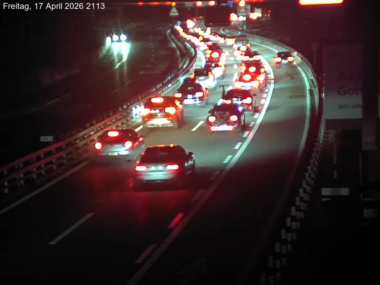 Wassen: A2/E35, Gotthardtunnel, Göschenen in Richtung Süd