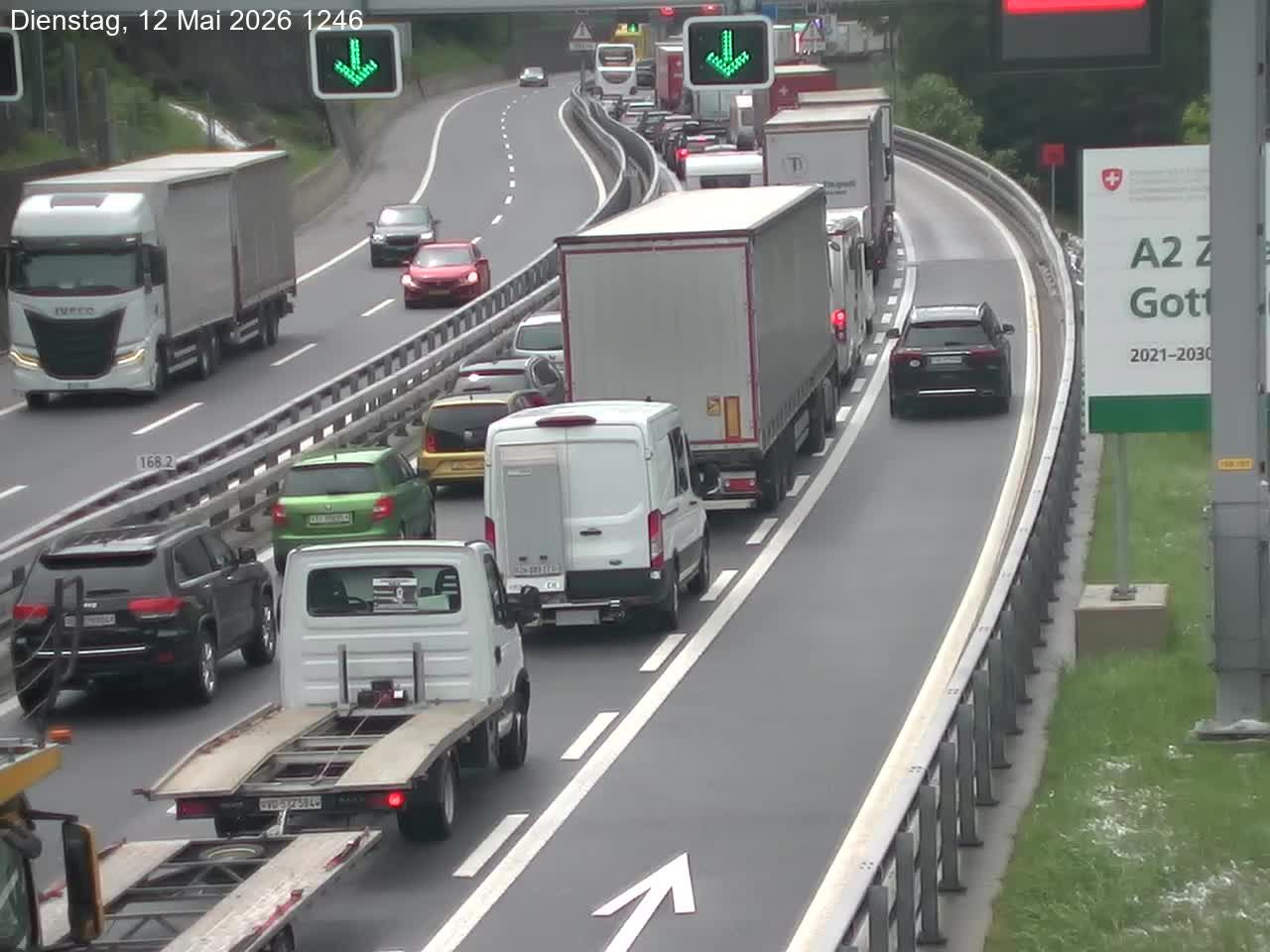 Wassen: A2/E35, Gotthardtunnel, Göschenen in Richtung Süd