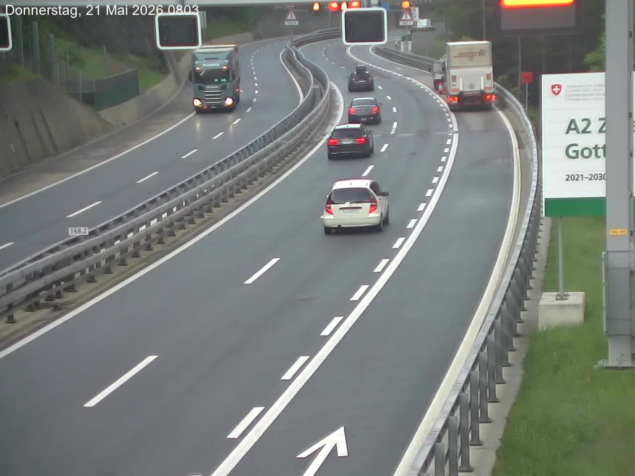 Wassen: A2/E35, Gotthardtunnel, Göschenen in Richtung Süd