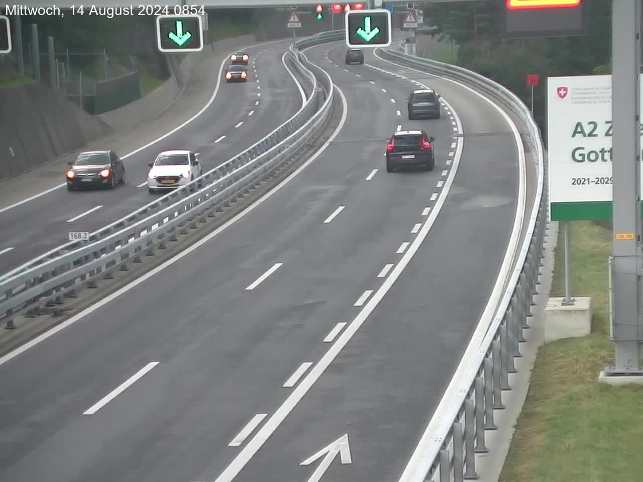 Wassen: A2/E35, Gotthardtunnel, Göschenen in Richtung Süd