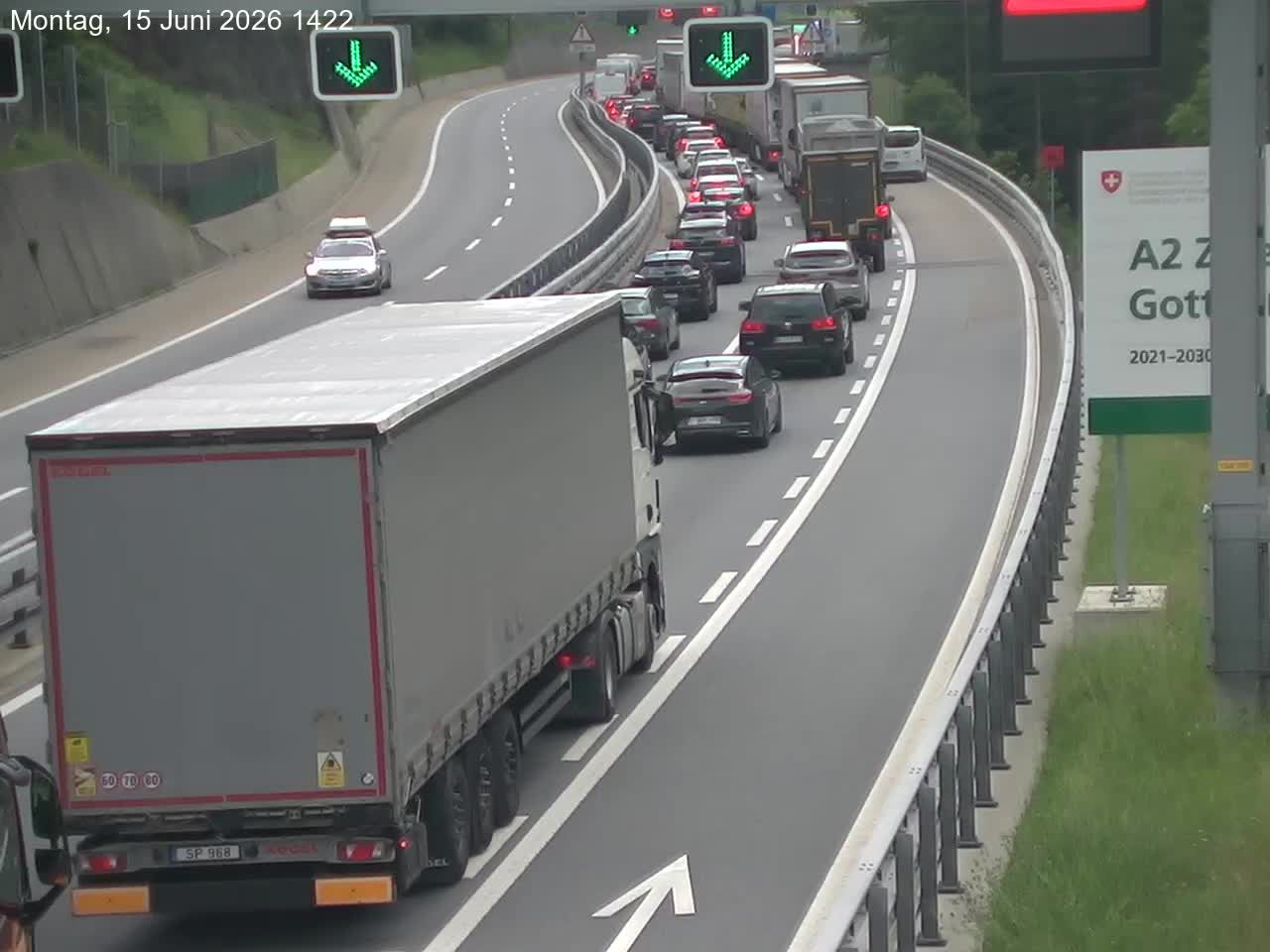 Wassen: A2/E35, Gotthardtunnel, Göschenen in Richtung Süd
