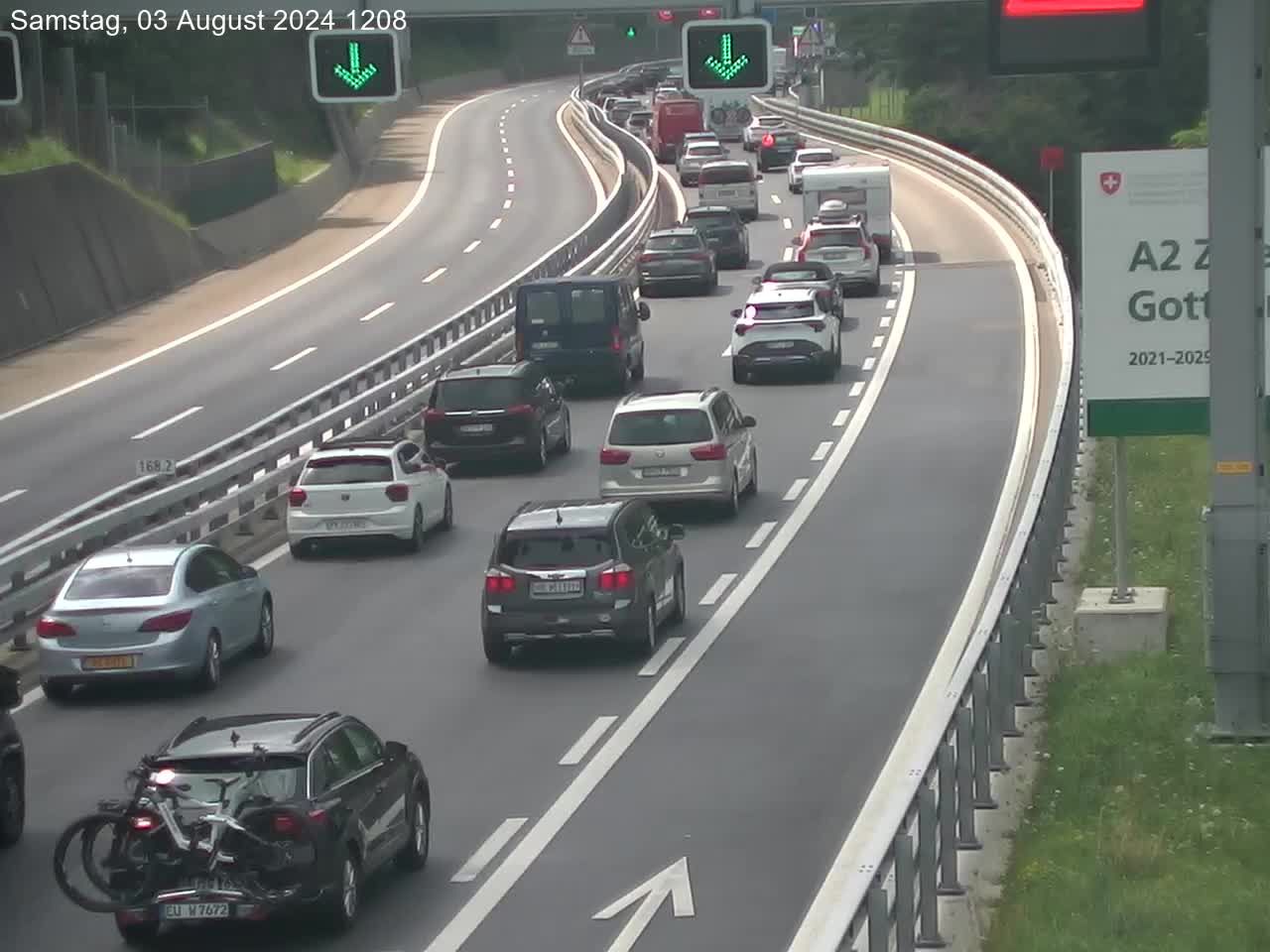 Wassen: A2/E35, Gotthardtunnel, Göschenen in Richtung Süd