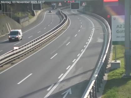 Wassen: A2/E35, Gotthardtunnel, Göschenen in Richtung Süd