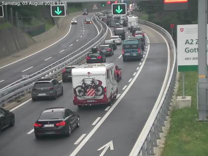 Wassen: A2/E35, Gotthardtunnel, Göschenen in Richtung Süd