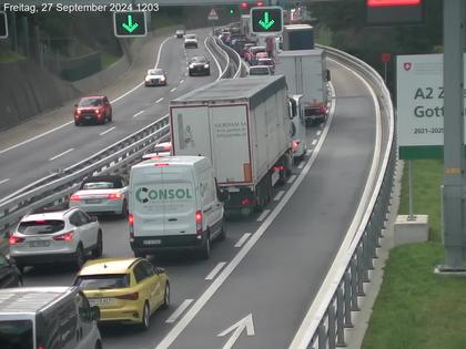 Wassen: A2/E35, Gotthardtunnel, Göschenen in Richtung Süd