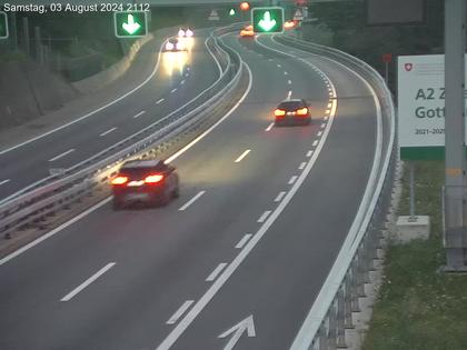 Wassen: A2/E35, Gotthardtunnel, Göschenen in Richtung Süd