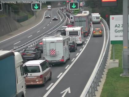 Wassen: A2/E35, Gotthardtunnel, Göschenen in Richtung Süd