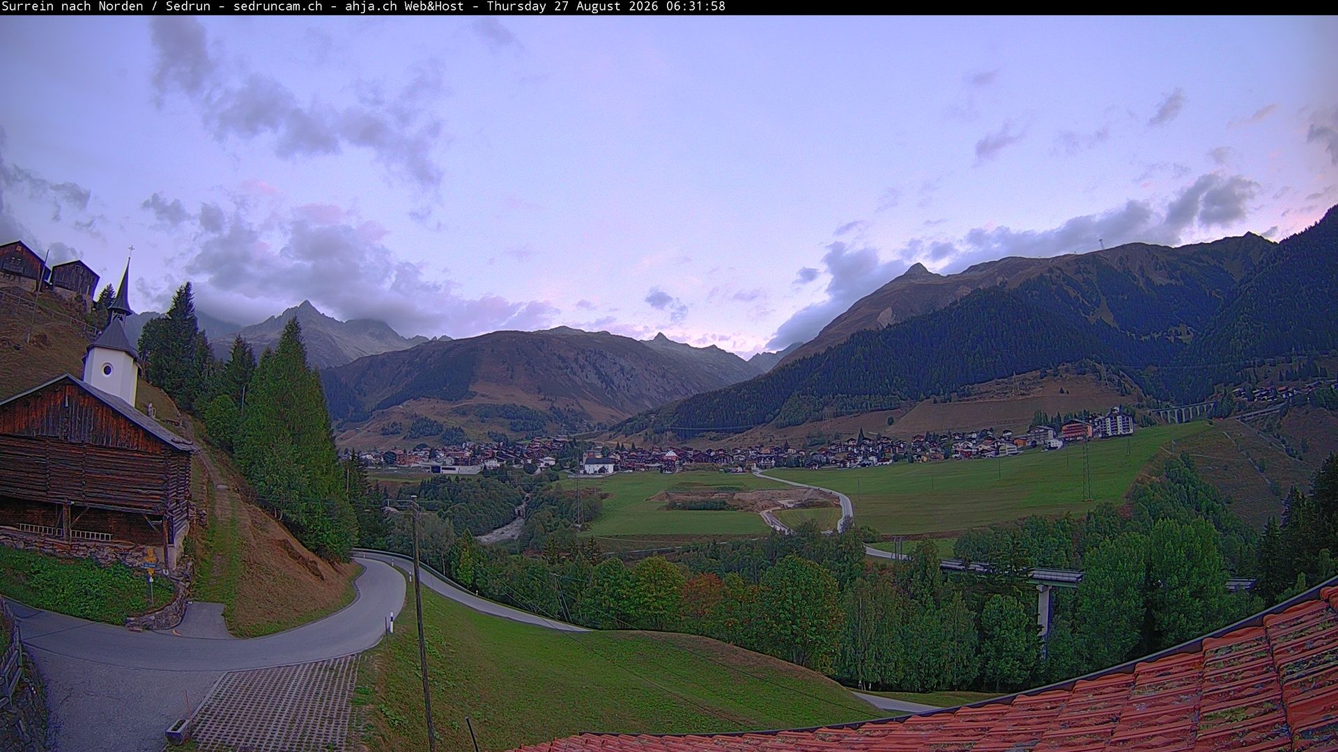 Traffic Cam Sedrun: Via Surrein - Tujetsch - Via Gionda - Caschlè - Culmatsch - Witenalpstock