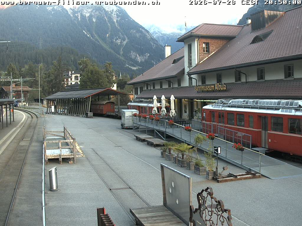 Bergün › Süden: Restaurant Bahnmuseum Albula - Bergün Filisur Tourismus AG