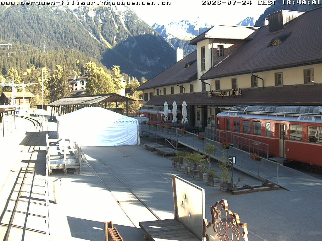 Bergün › Süden: Restaurant Bahnmuseum Albula - Bergün Filisur Tourismus AG