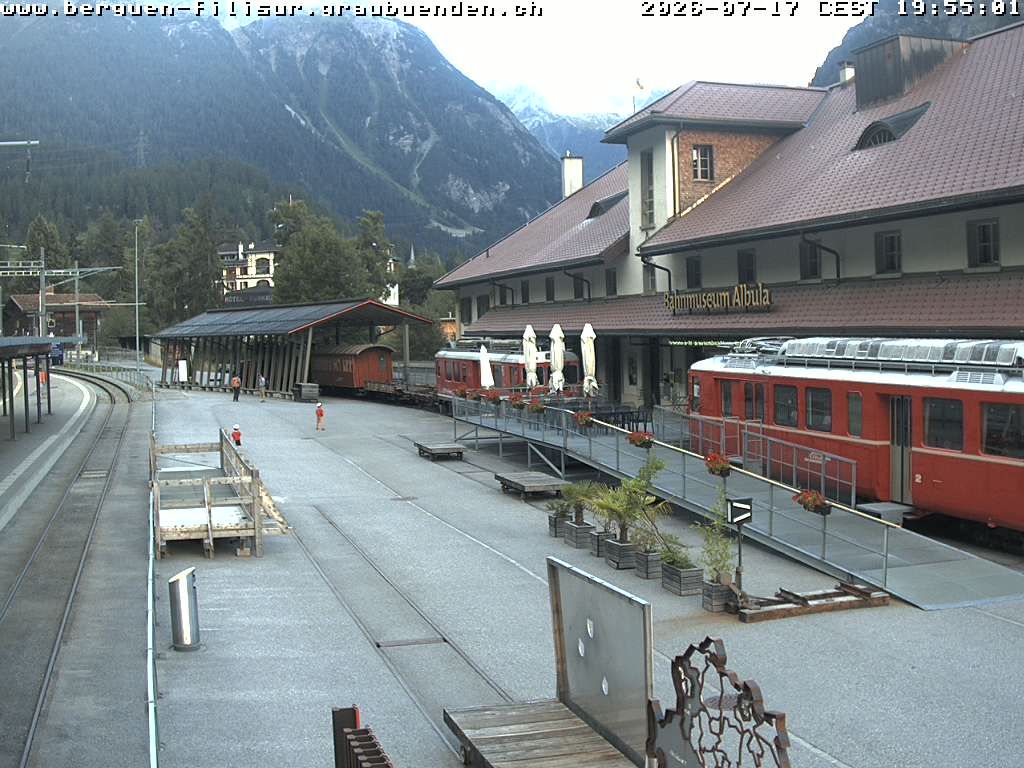 Bergün › Süden: Restaurant Bahnmuseum Albula - Bergün Filisur Tourismus AG