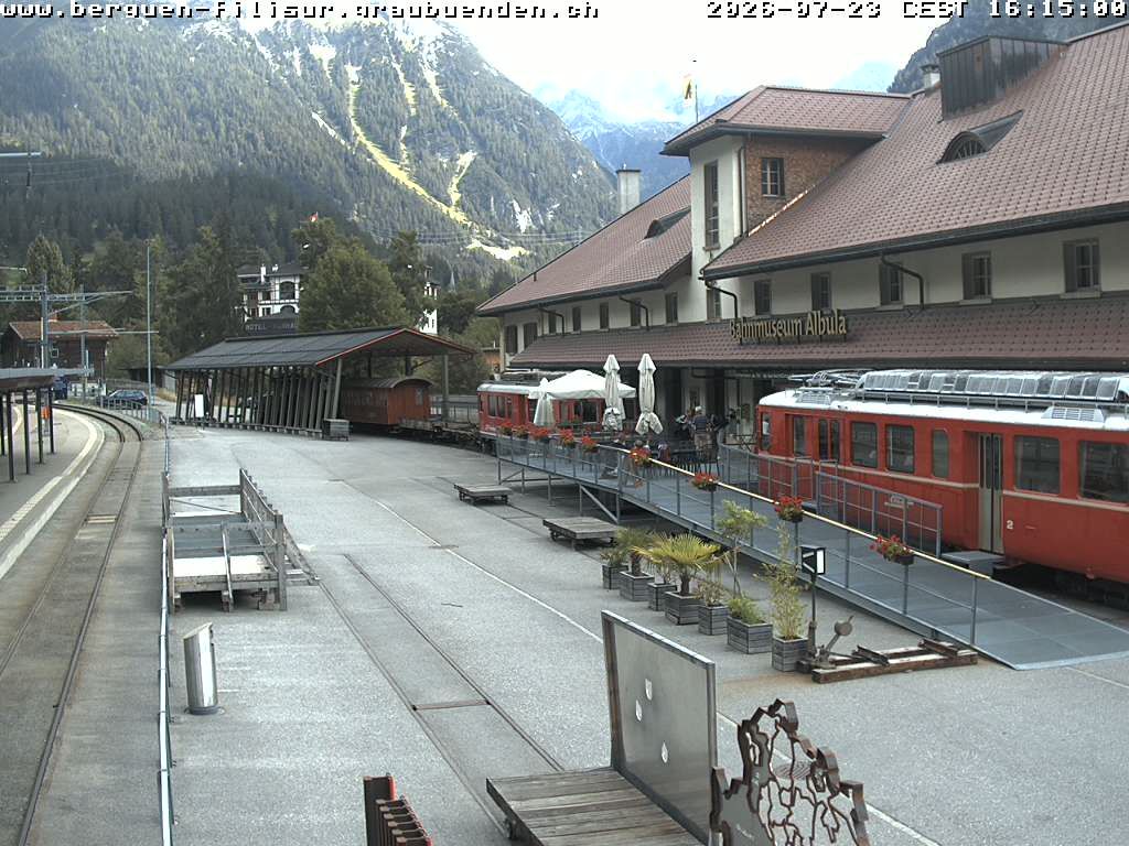 Bergün › Süden: Restaurant Bahnmuseum Albula - Bergün Filisur Tourismus AG