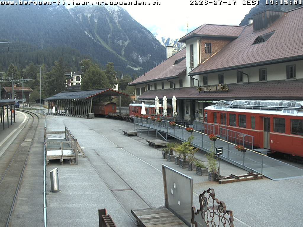 Bergün › Süden: Restaurant Bahnmuseum Albula - Bergün Filisur Tourismus AG