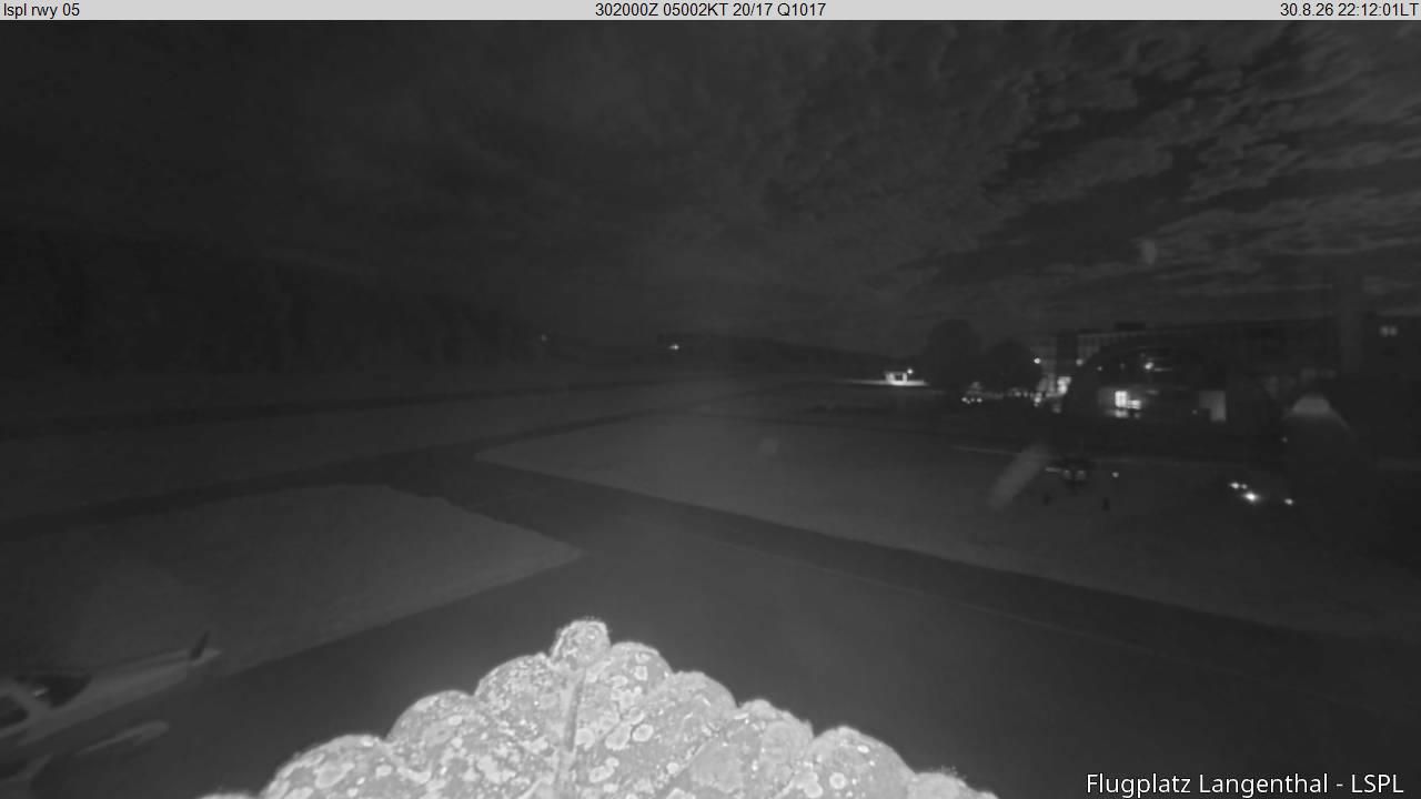 Bleienbach › Nordosten: Airfield Langenthal