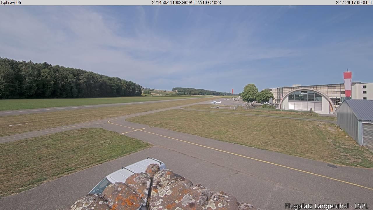 Bleienbach › Nordosten: Airfield Langenthal