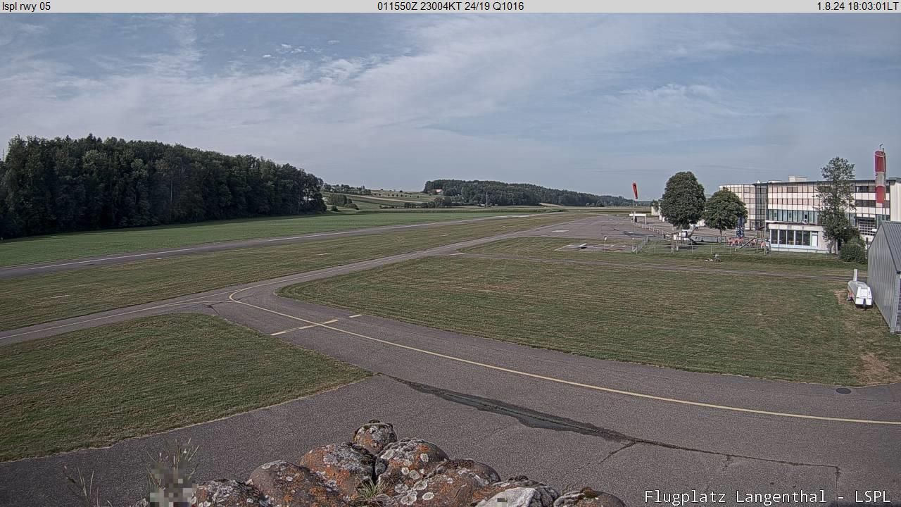 Bleienbach: Airport - Flugplatz Langenthal LSPL