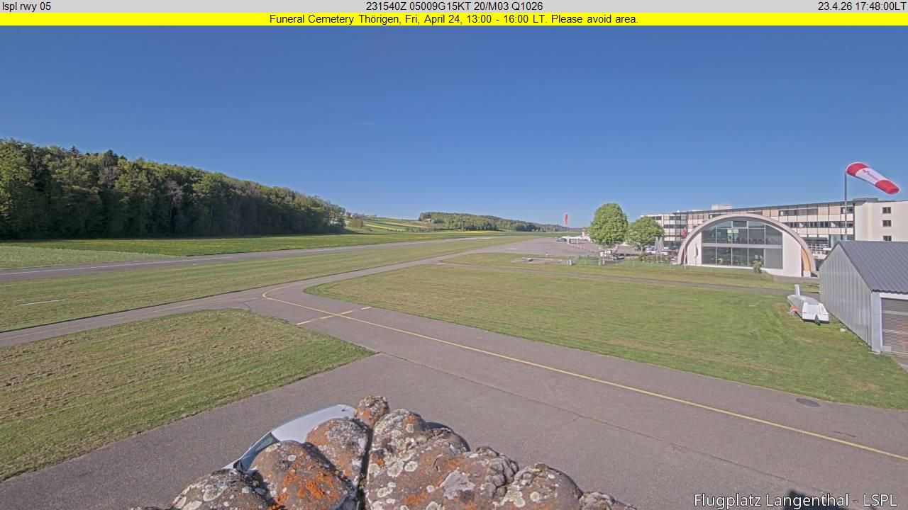 Bleienbach: Airport - Flugplatz Langenthal LSPL