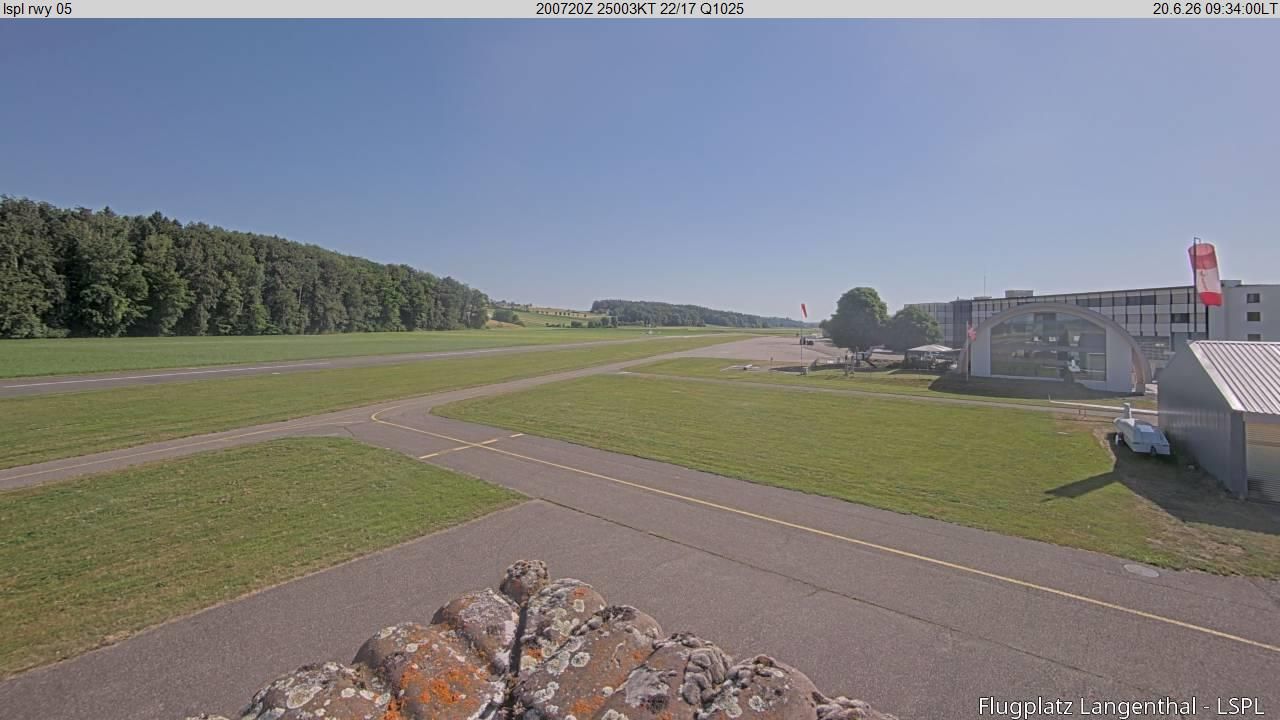 Bleienbach › Nordosten: Airfield Langenthal