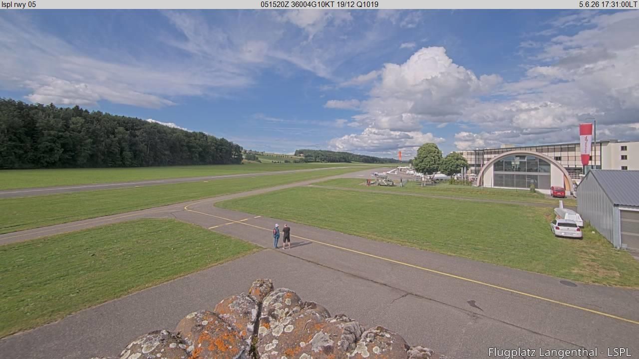 Bleienbach › Nordosten: Airfield Langenthal