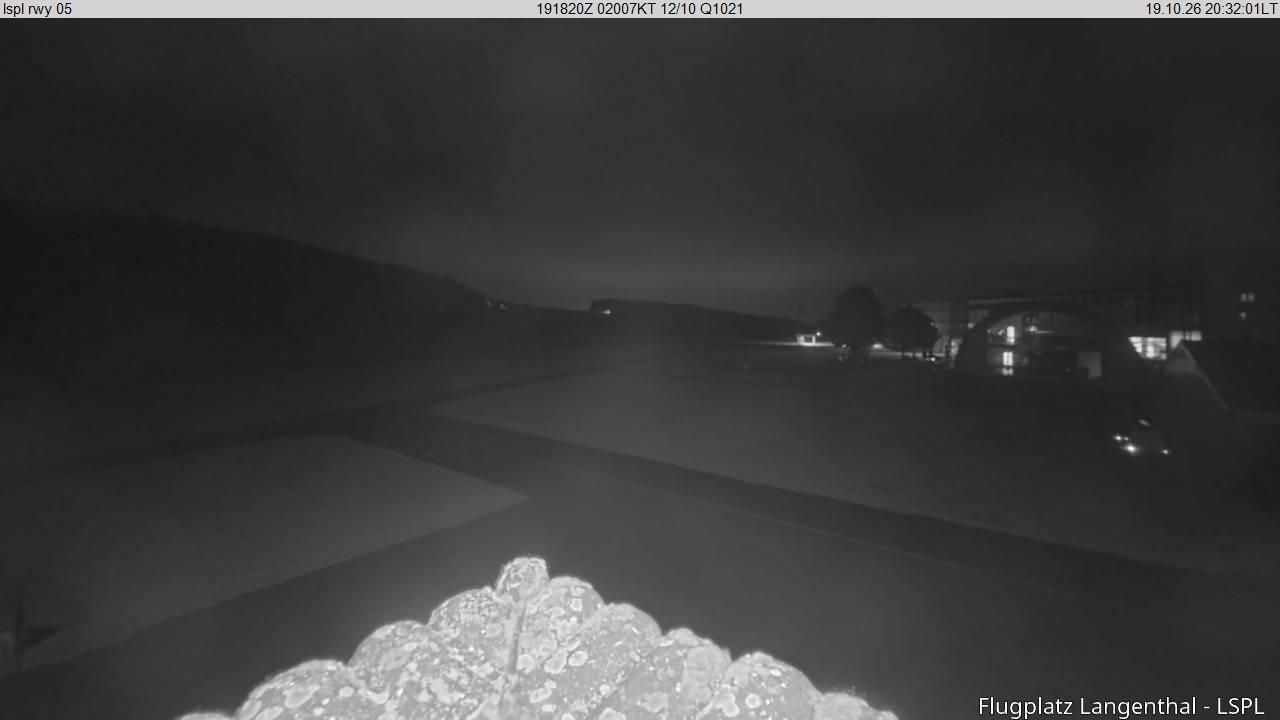 Bleienbach › Nordosten: Airfield Langenthal