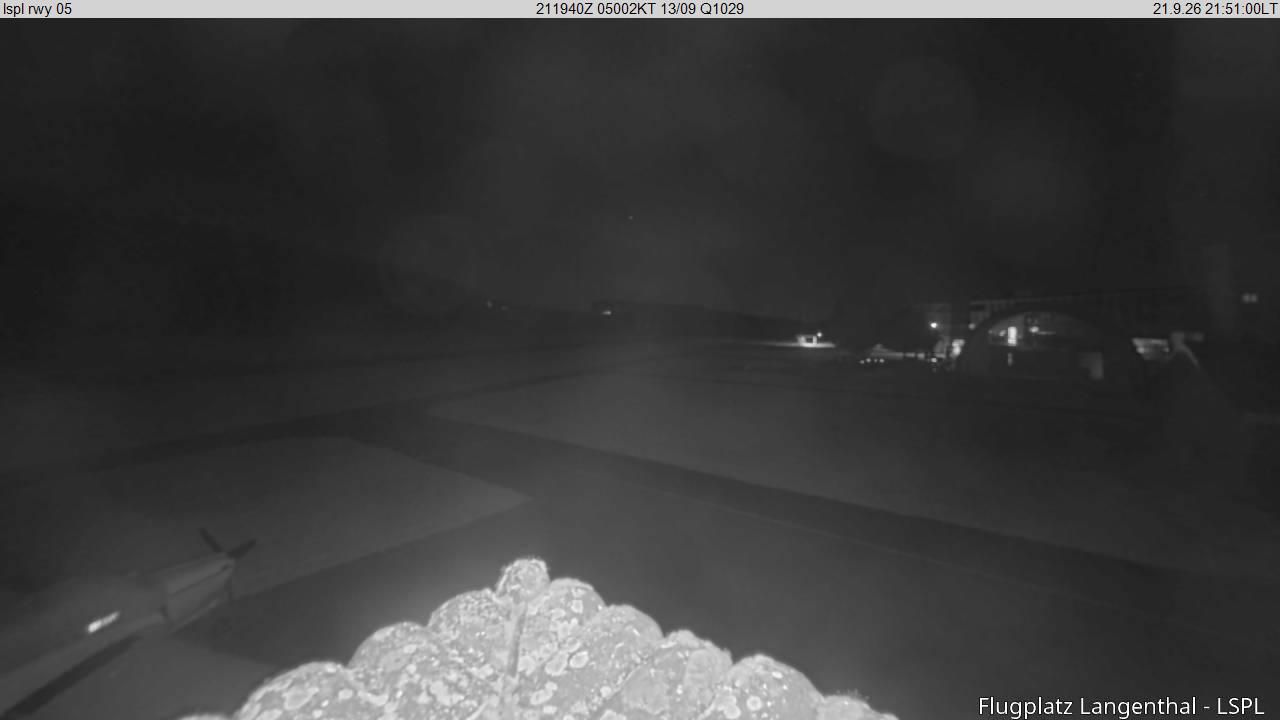 Bleienbach › Nordosten: Airfield Langenthal