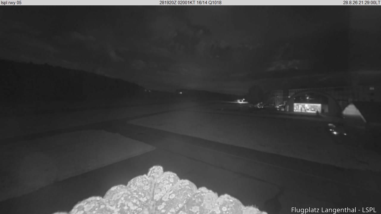 Bleienbach › Nordosten: Airfield Langenthal