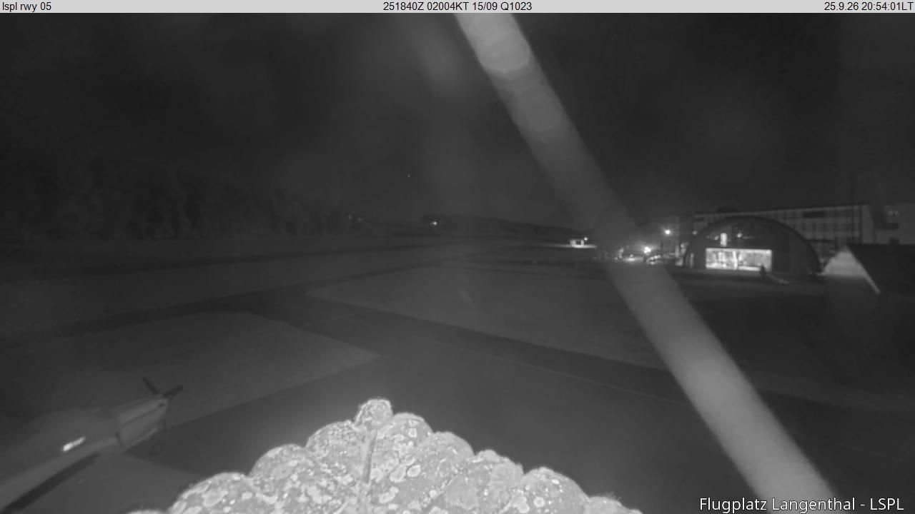 Bleienbach › Nordosten: Airfield Langenthal