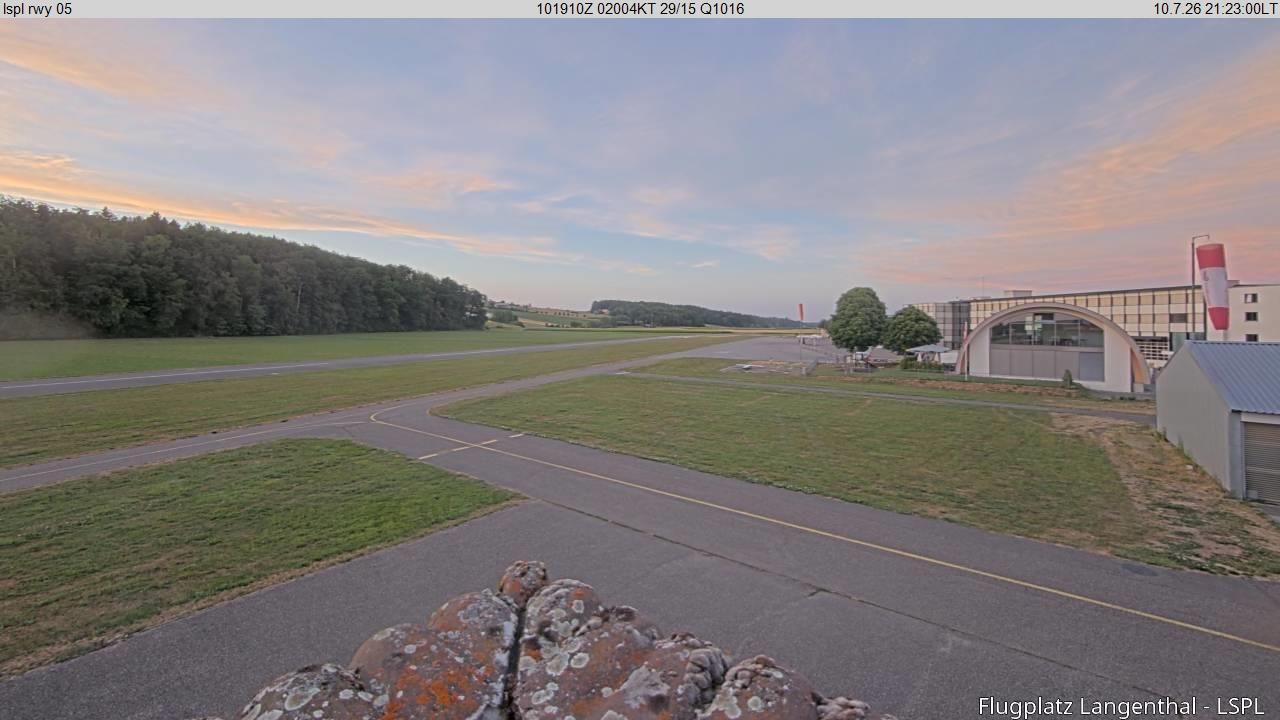 Bleienbach › Nordosten: Airfield Langenthal