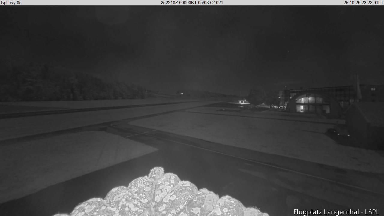 Bleienbach › Nordosten: Airfield Langenthal