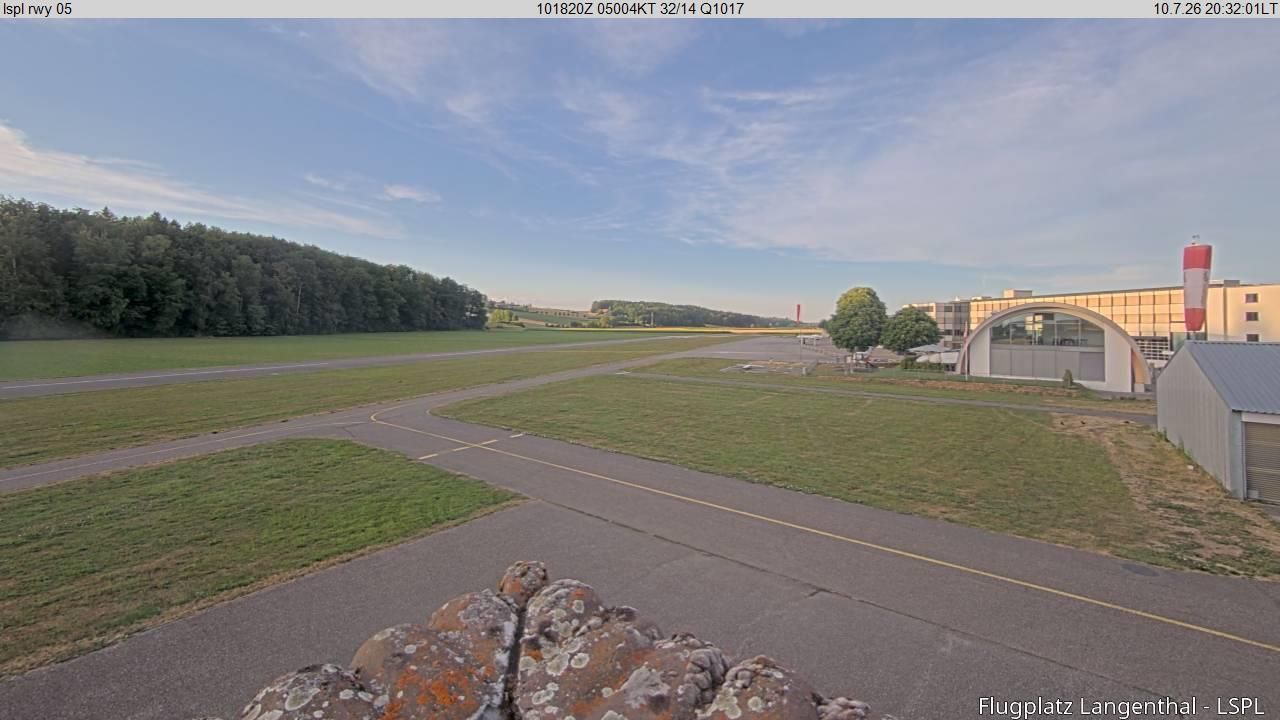 Bleienbach › Nordosten: Airfield Langenthal