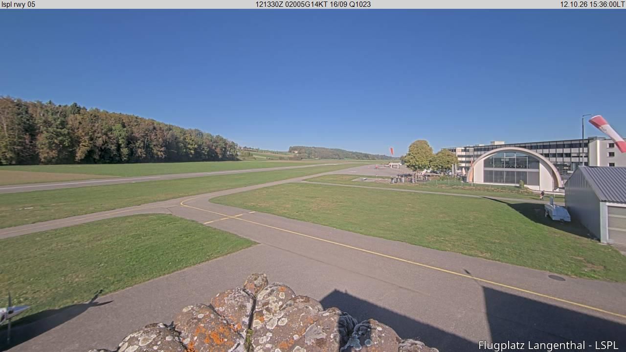 Bleienbach › Nordosten: Airfield Langenthal