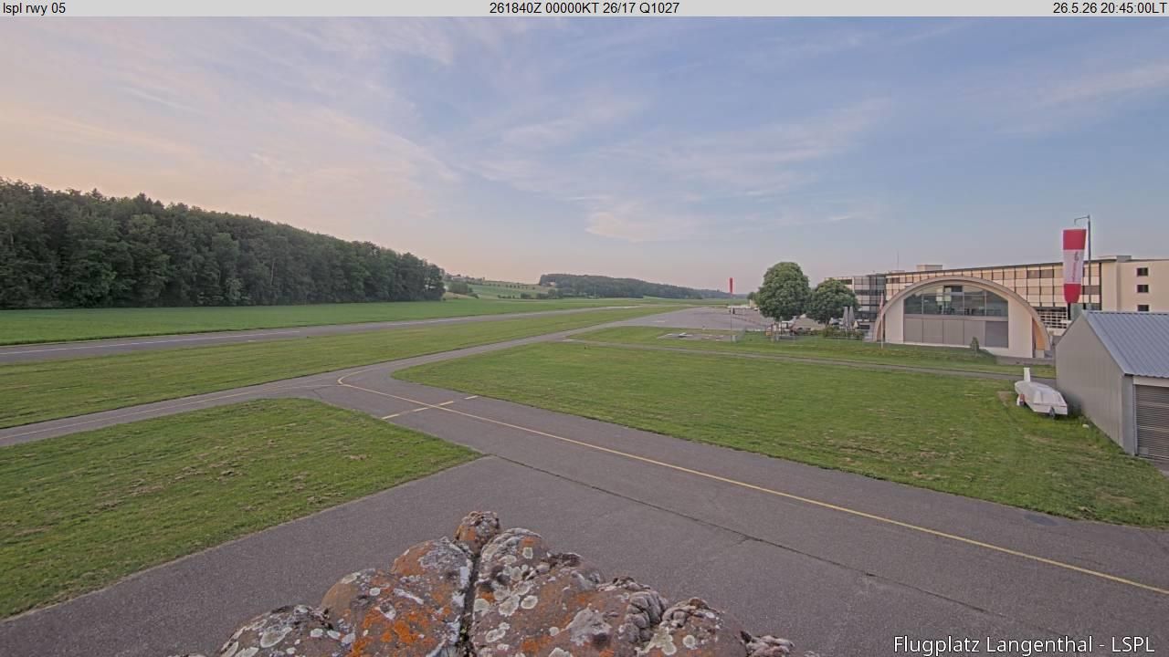Bleienbach › Nordosten: Airfield Langenthal