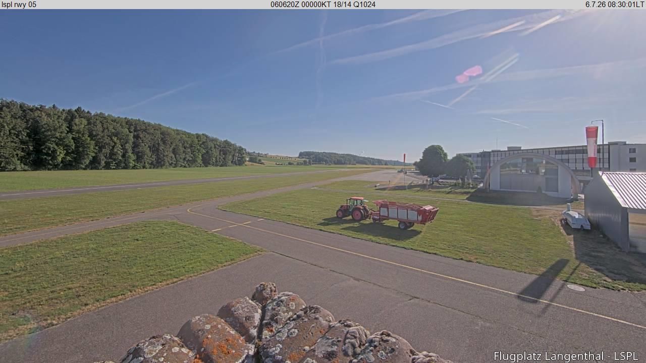 Bleienbach › Nordosten: Airfield Langenthal