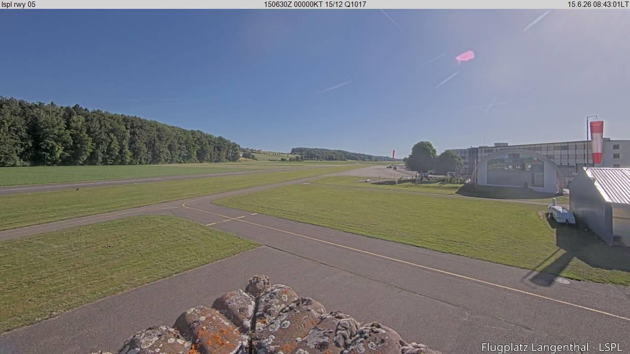 Bleienbach › Nordosten: Airfield Langenthal